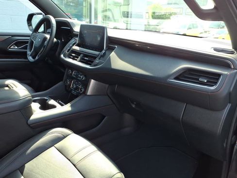 Used 2023 Chevrolet Tahoe RST w/ Luxury Package AWD/4WD image 21