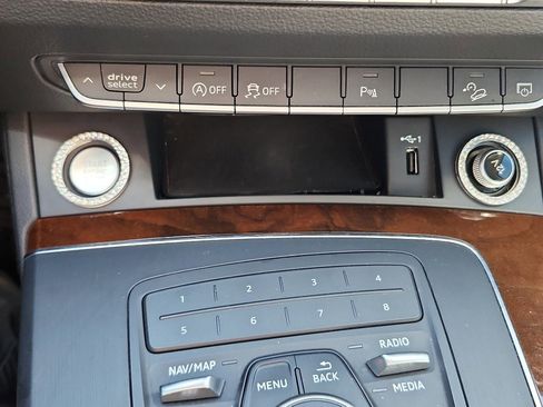 Used 2018 Audi Q5 2.0T Premium Plus w/ Premium Plus Package image 24