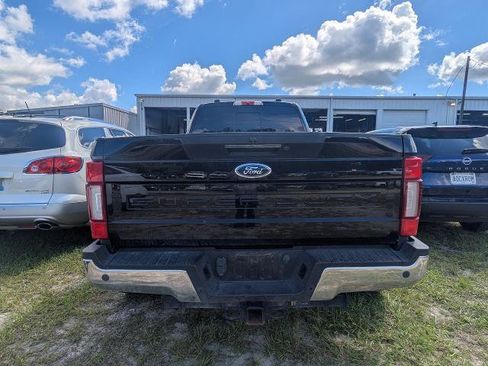 Used 2022 Ford F350 Lariat w/ Lariat Ultimate Package AWD/4WD image 5