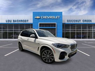 Used 2022 BMW X5 xDrive45e w/ M Sport Package AWD/4WD video 1