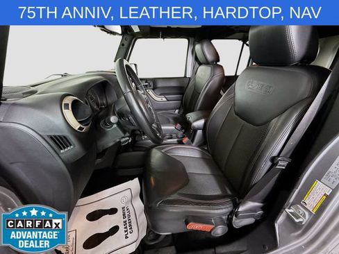 Used 2017 Jeep Wrangler Unlimited Sahara AWD/4WD image 17