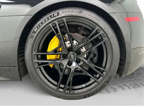 Used 2017 Audi R8 V10 image 24