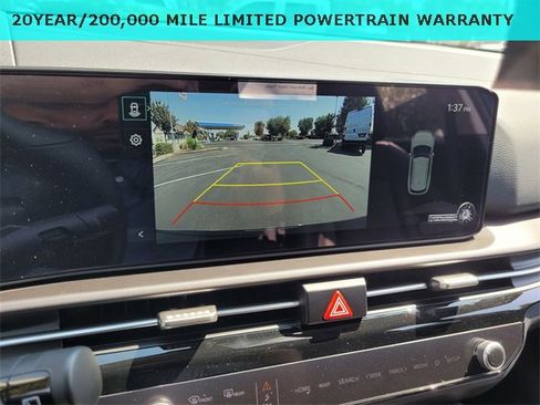 New 2026 Kia Sportage EX w/ EX Panorama Roof Package image 9