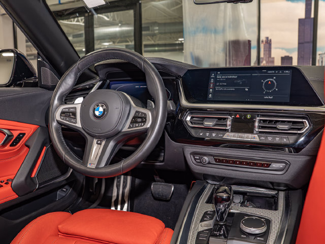 Used 2025 BMW Z4 M40i RWD image 18