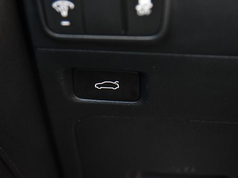 Used 2026 Kia K5 GT-Line w/ GT-Line Premium Package FWD image 39