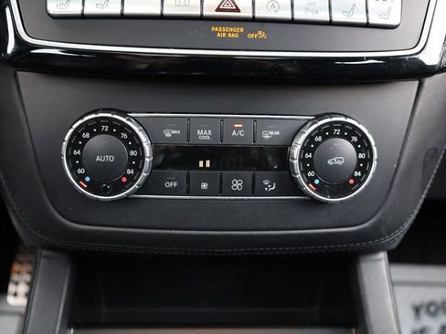 Used 2018 Mercedes-Benz GLE 63 AMG AMG GLE 63 4MATIC SUV image 34