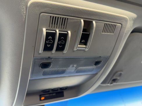 Used 2013 GMC Sierra 1500 Denali image 25