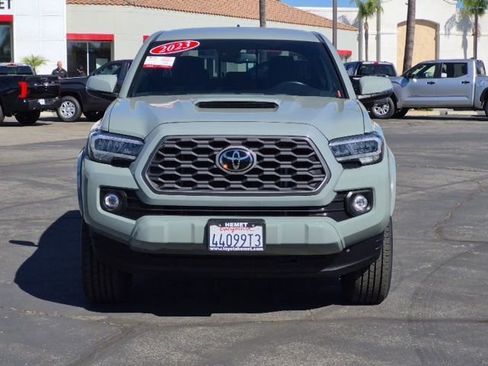 Used 2023 Toyota Tacoma TRD Sport image 2