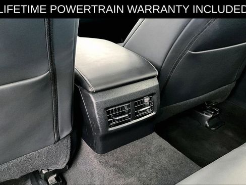 Used 2025 Lexus IS 500 RWD image 33