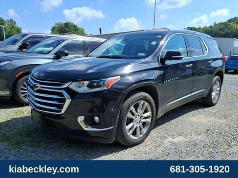Used 2018 Chevrolet Traverse High Country AWD/4WD image 2