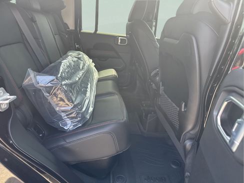 New 2026 Jeep Gladiator Mojave AWD/4WD image 27