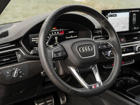 Used 2023 Audi S4 Premium Plus w/ Premium Plus Package image 10