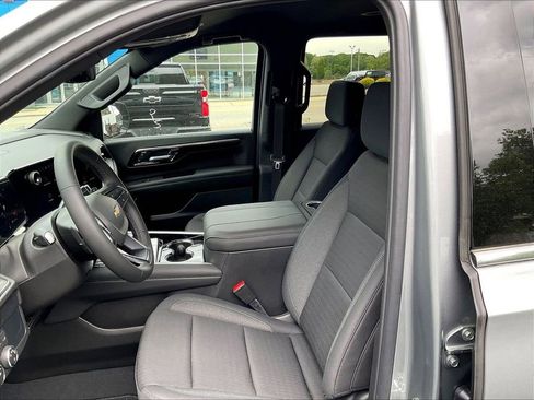 New 2026 Chevrolet Tahoe LS w/ LS Custom Edition AWD/4WD image 11