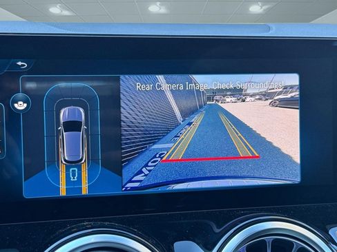 New 2026 Mercedes-Benz GLA 35 AMG 4MATIC image 24