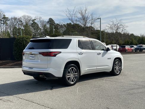 Used 2024 Chevrolet Traverse High Country w/ LPO, Floor Liner Package image 3