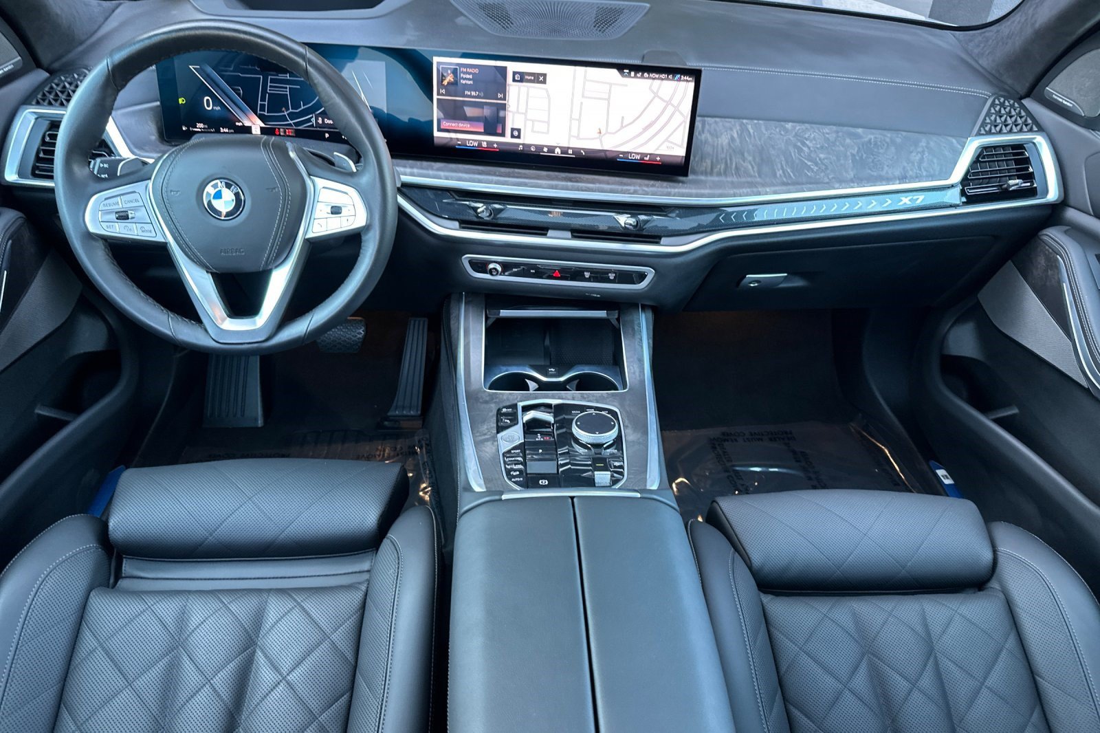 Used 2026 BMW X7 xDrive40i AWD/4WD image 17