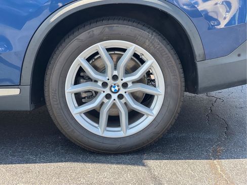 Used 2019 BMW X5 xDrive40i w/ Executive Package AWD/4WD image 26