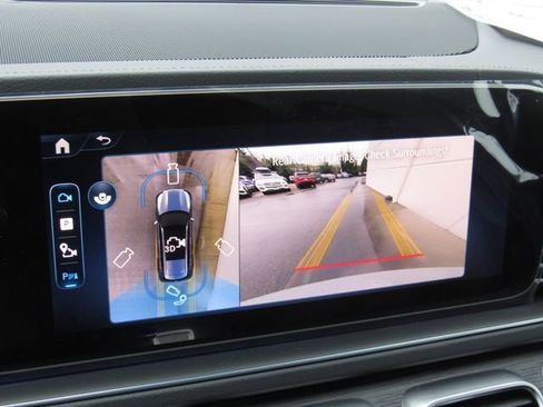 New 2026 Mercedes-Benz GLS 450 4MATIC image 38