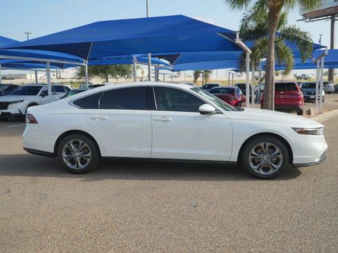 Used 2024 Honda Accord EX image 9