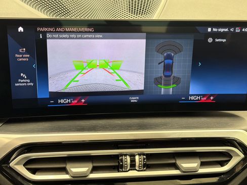 Used 2023 BMW 330e w/ Convenience Package RWD image 23