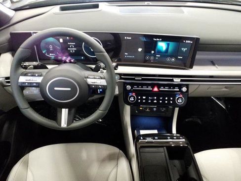 New 2026 Hyundai Tucson Limited image 3