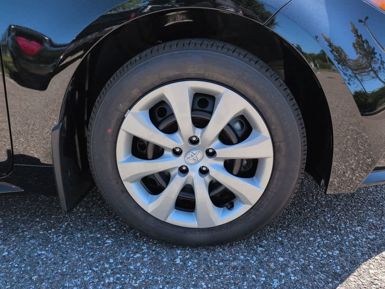 New 2027 Toyota Corolla LE FWD image 11
