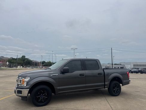 Used 2020 Ford F150 XLT w/ Equipment Group 301A Mid RWD image 11