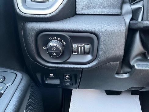 New 2026 RAM 1500 Big Horn AWD/4WD image 16