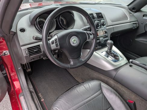 Used 2009 Saturn Sky Red Line RWD image 13