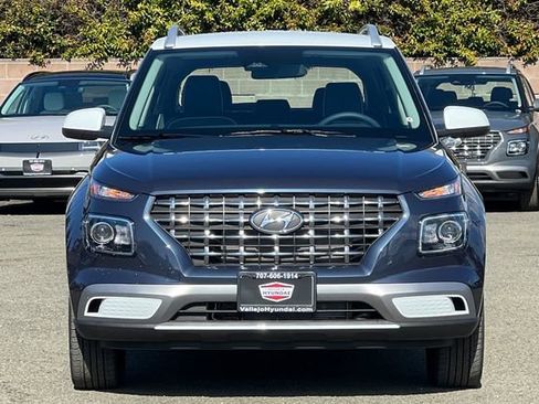 New 2026 Hyundai Venue SEL image 3