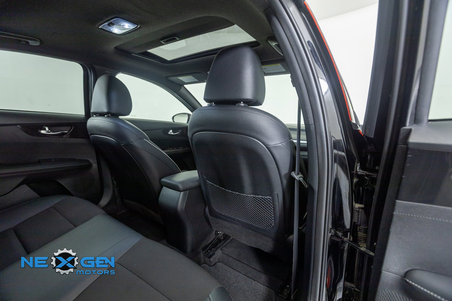 Used 2024 Kia Forte GT-Line w/ GT-Line Premium Package FWD image 35
