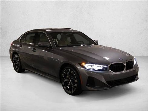 Used 2026 BMW 330i xDrive Sedan w/ Premium Package AWD/4WD image 6