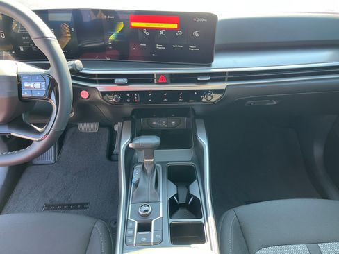 New 2026 Kia Sorento LX image 28