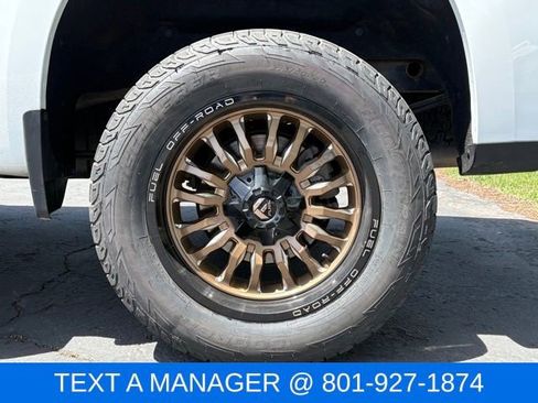 Used 2021 Chevrolet Silverado 1500 LT Trail Boss w/ Bed Protection Package AWD/4WD image 7