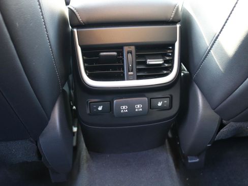 Used 2020 Subaru Outback Limited image 35