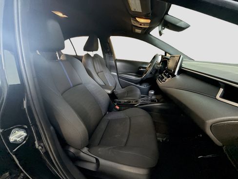 Used 2020 Toyota Corolla SE image 28