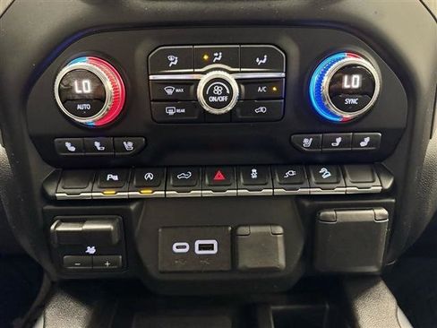Used 2019 GMC Sierra 1500 Denali AWD/4WD image 36
