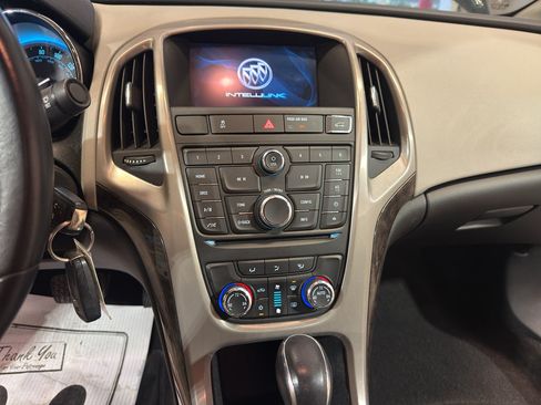 Used 2014 Buick Verano FWD image 19