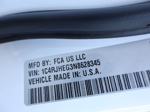 Used 2022 Jeep Grand Cherokee Summit w/ Adv Protech Group IV image 41