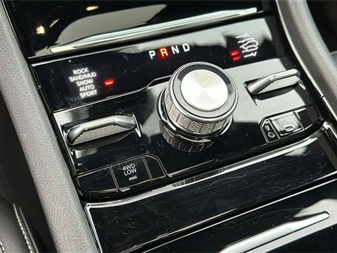 Used 2023 Jeep Grand Cherokee Overland image 20