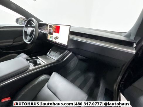 Used 2025 Tesla Model S Plaid image 24