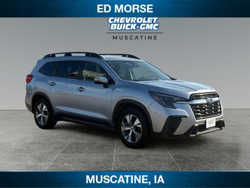 Used 2023 Subaru Ascent Premium w/ Convenience Package AWD/4WD image 7