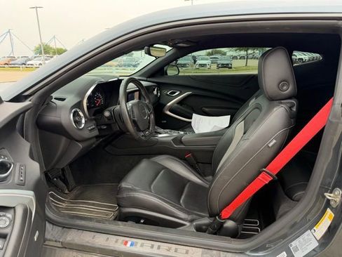 Used 2021 Chevrolet Camaro SS image 13