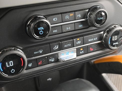 Used 2021 Ford Bronco Badlands AWD/4WD image 19