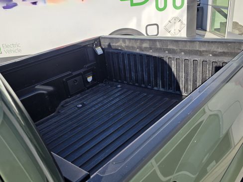 Used 2022 Toyota Tacoma TRD Sport image 19