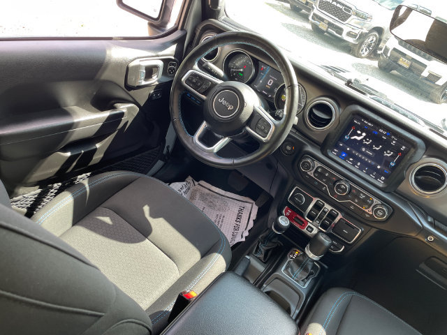 Used 2023 Jeep Wrangler Unlimited Rubicon 4xe w/ Dual Top Group AWD/4WD image 20