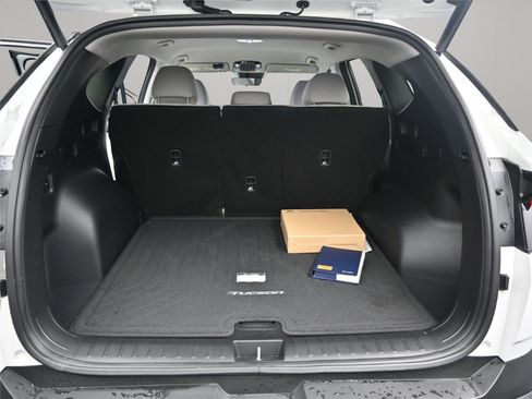 Certified 2025 Hyundai Tucson SEL image 7