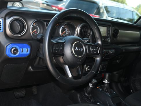 Used 2019 Jeep Wrangler Unlimited Sport S AWD/4WD image 8