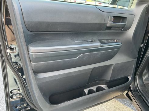 Used 2014 Toyota Tundra SR image 15
