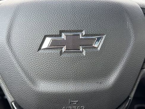 Used 2025 Chevrolet TrailBlazer RS w/ Convenience Package FWD image 13